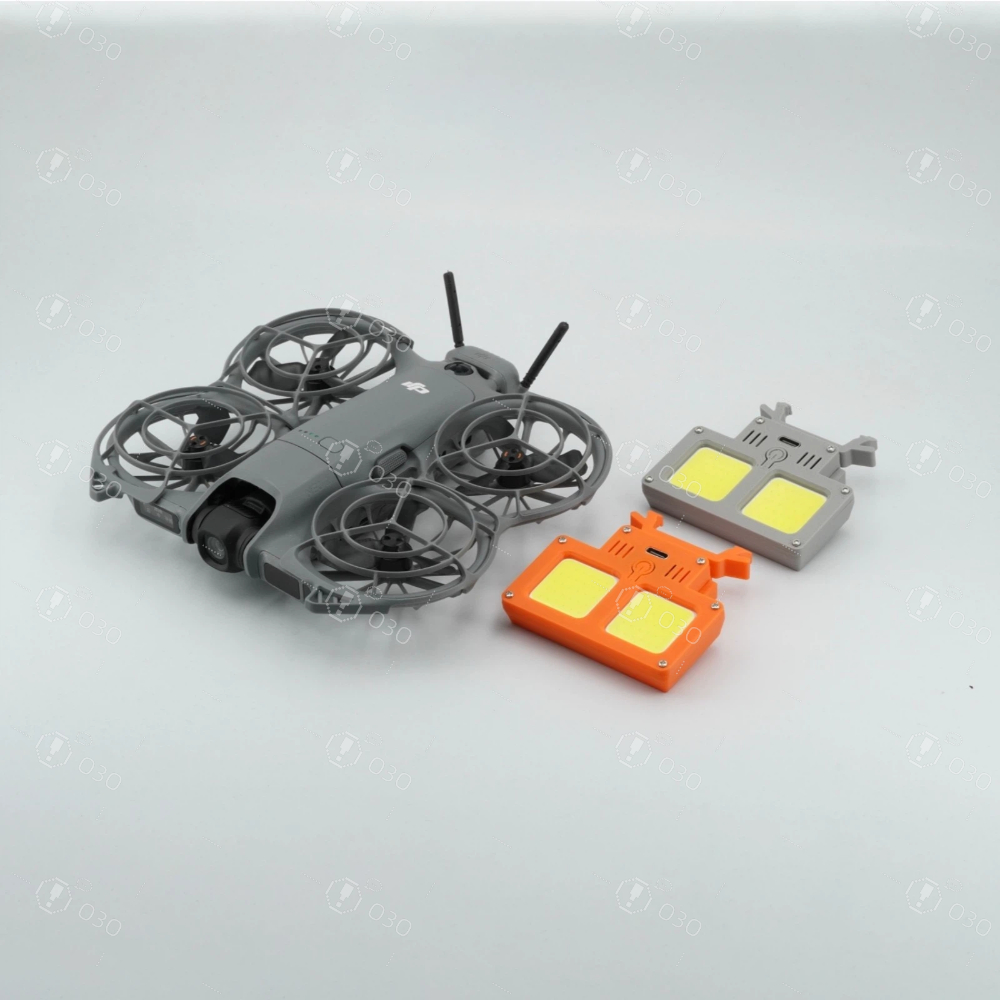 Luci di Volo Notturno Aggiorna - Drone Strobe Light recensione e prezzo